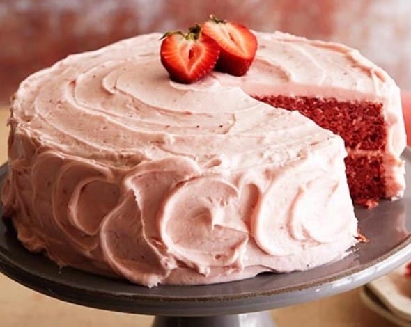 Strawberry Cake 