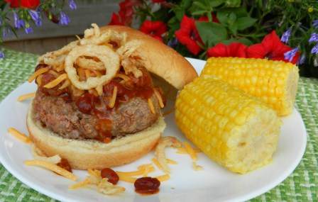 Chili Burgers and Corn on the Cob chili-burgers-corn-on-cob