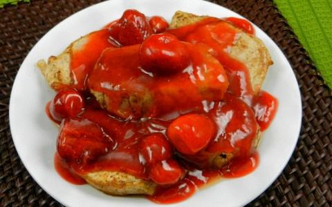 Pork Chops with Strawberry Sauce pork-chops-with-strawberry-sauce