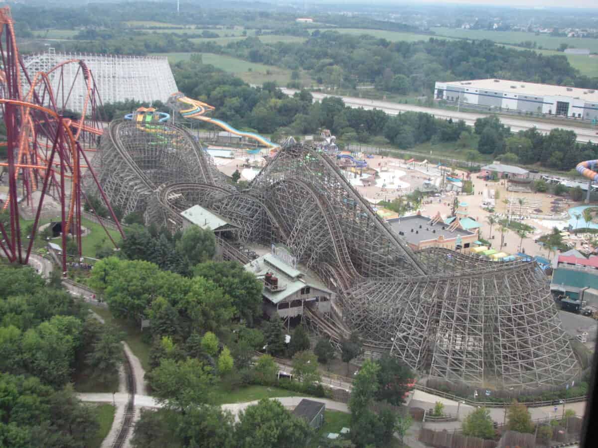 Viper at Six Flags Great America