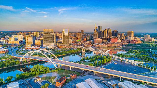 Nashville TN skyline