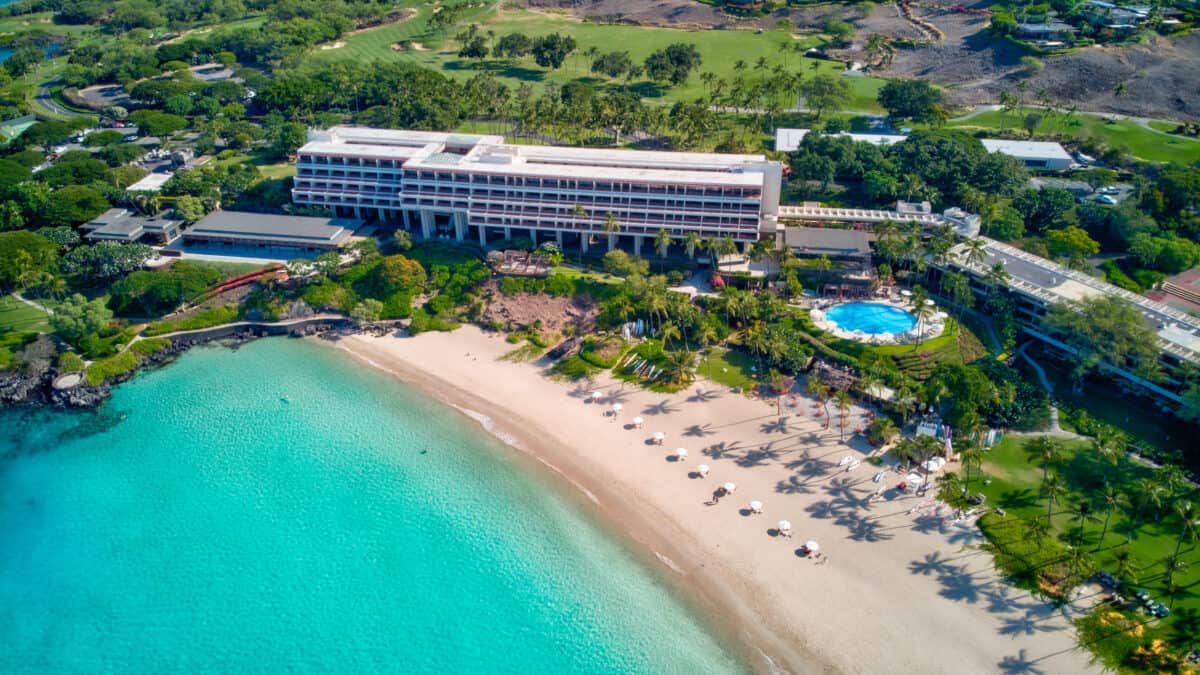 Mauna Kea Beach Hotel is one of the best family-friendly resorts on Hawaii!