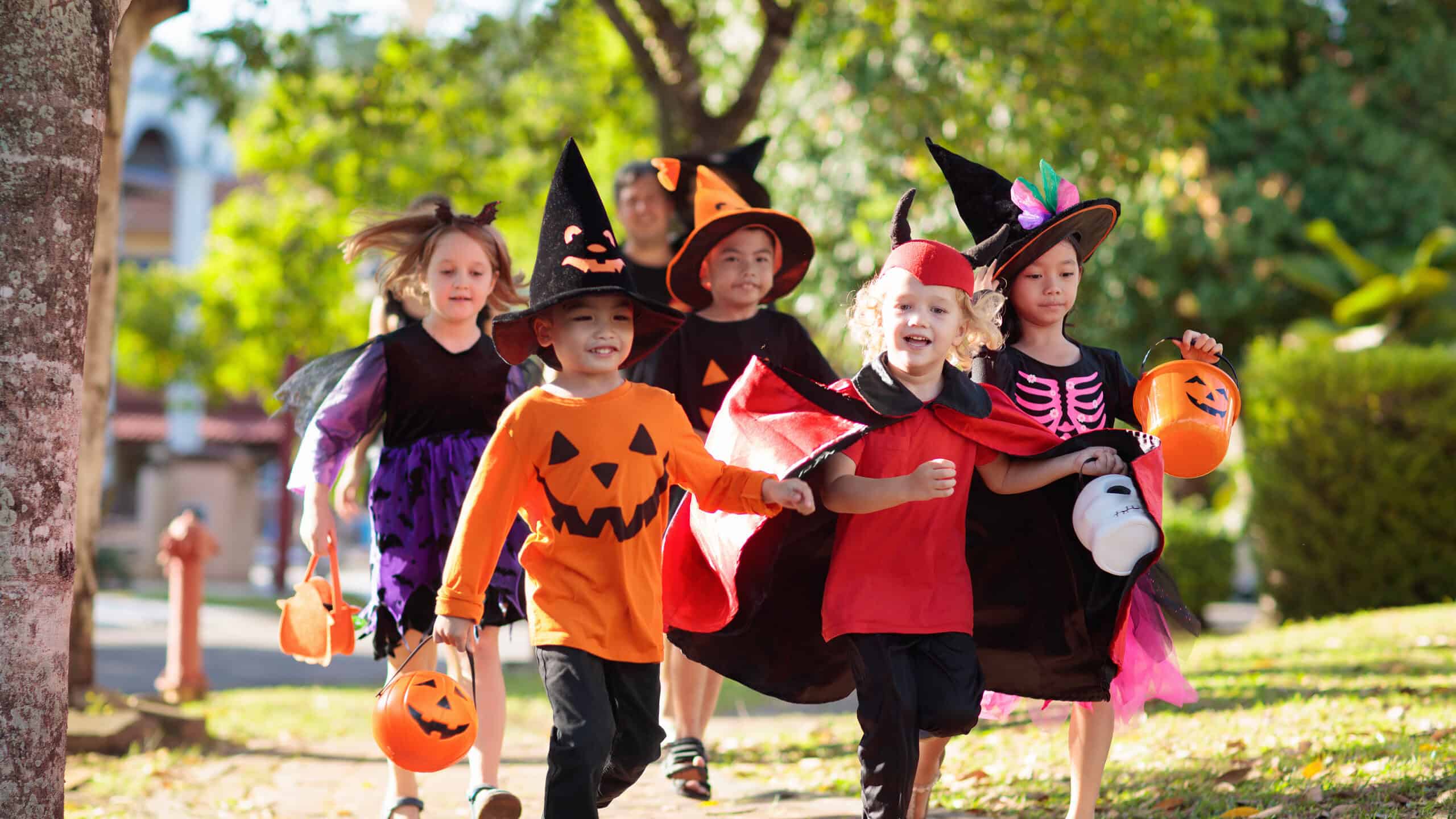 Trick or Treating Scavenger Hunt
