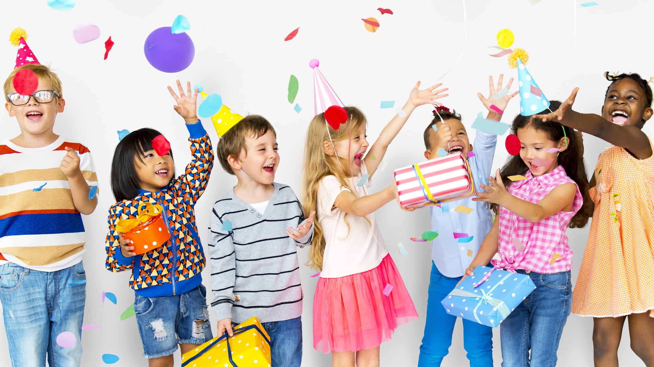 Group,Of,Kids,Celebrate,Birthday,Party,Together