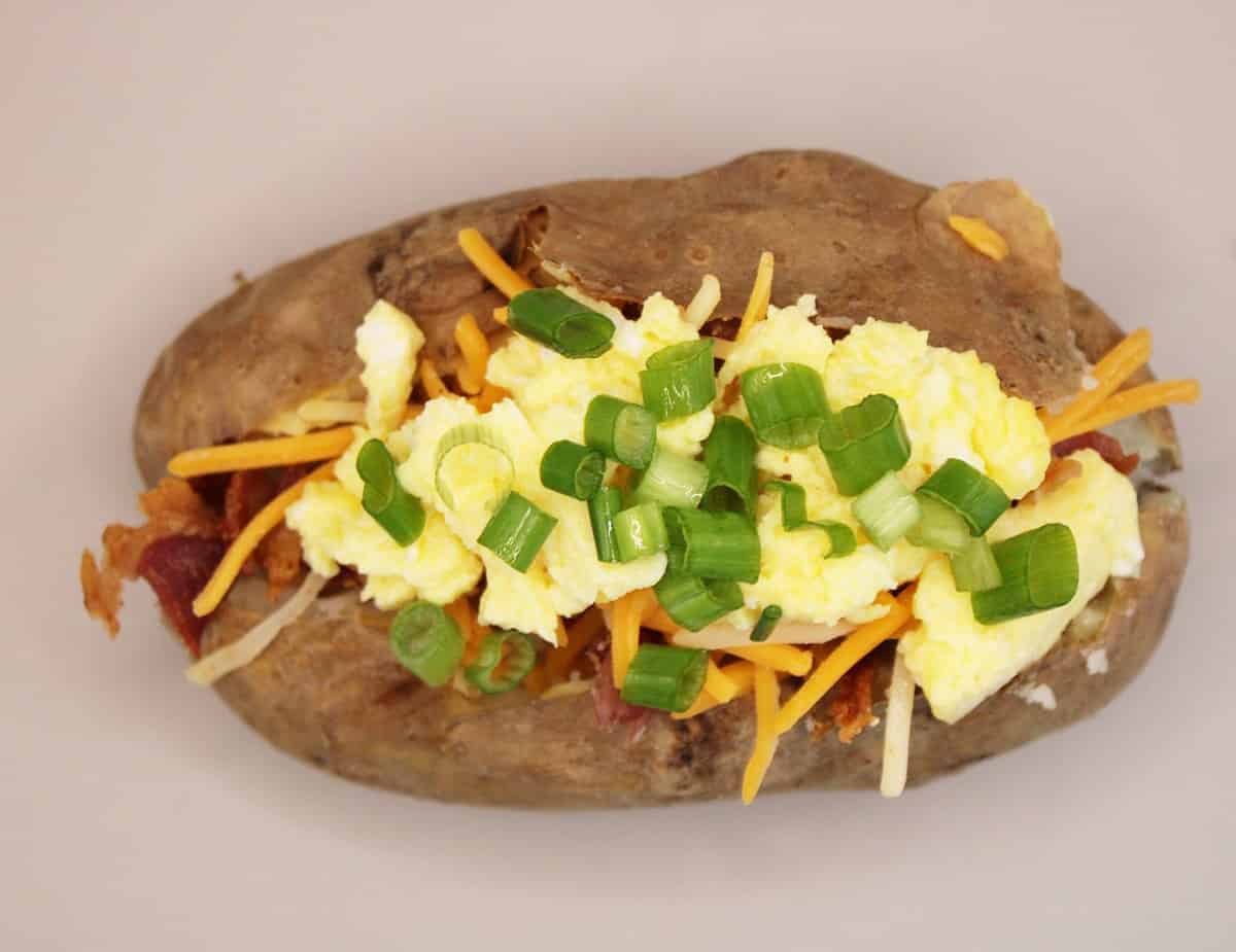 Breakfast baked potato