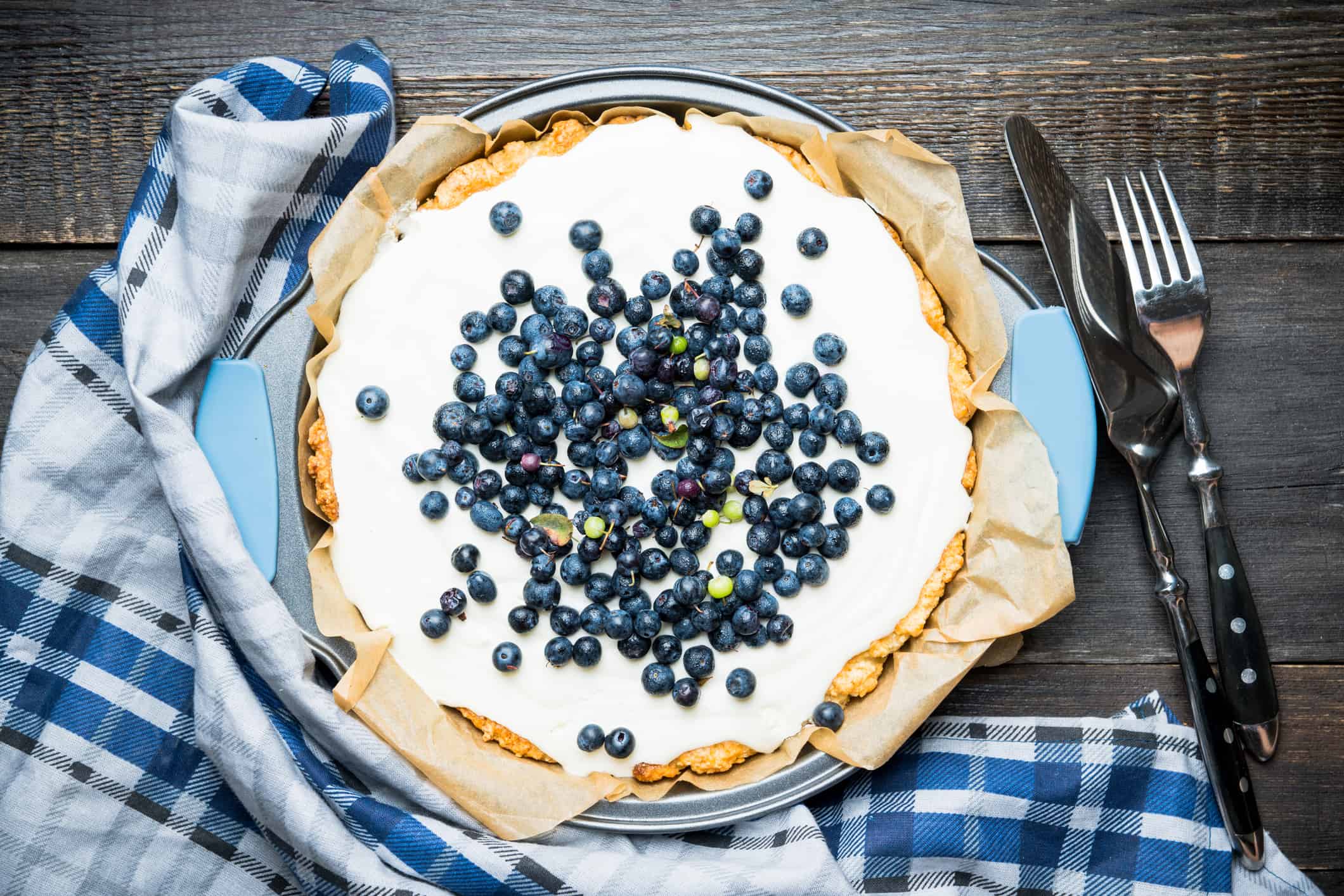 Cheesecake with wild blueberries