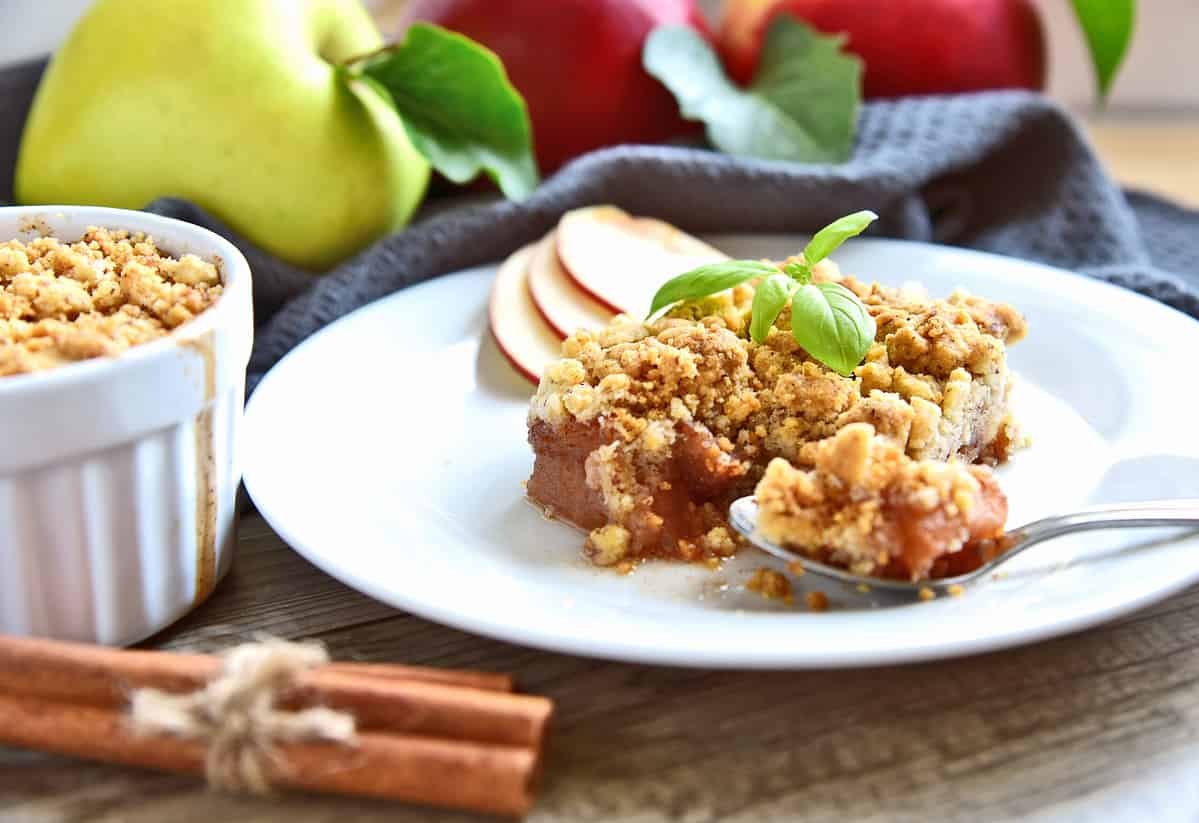 Healthy Apple Crisp