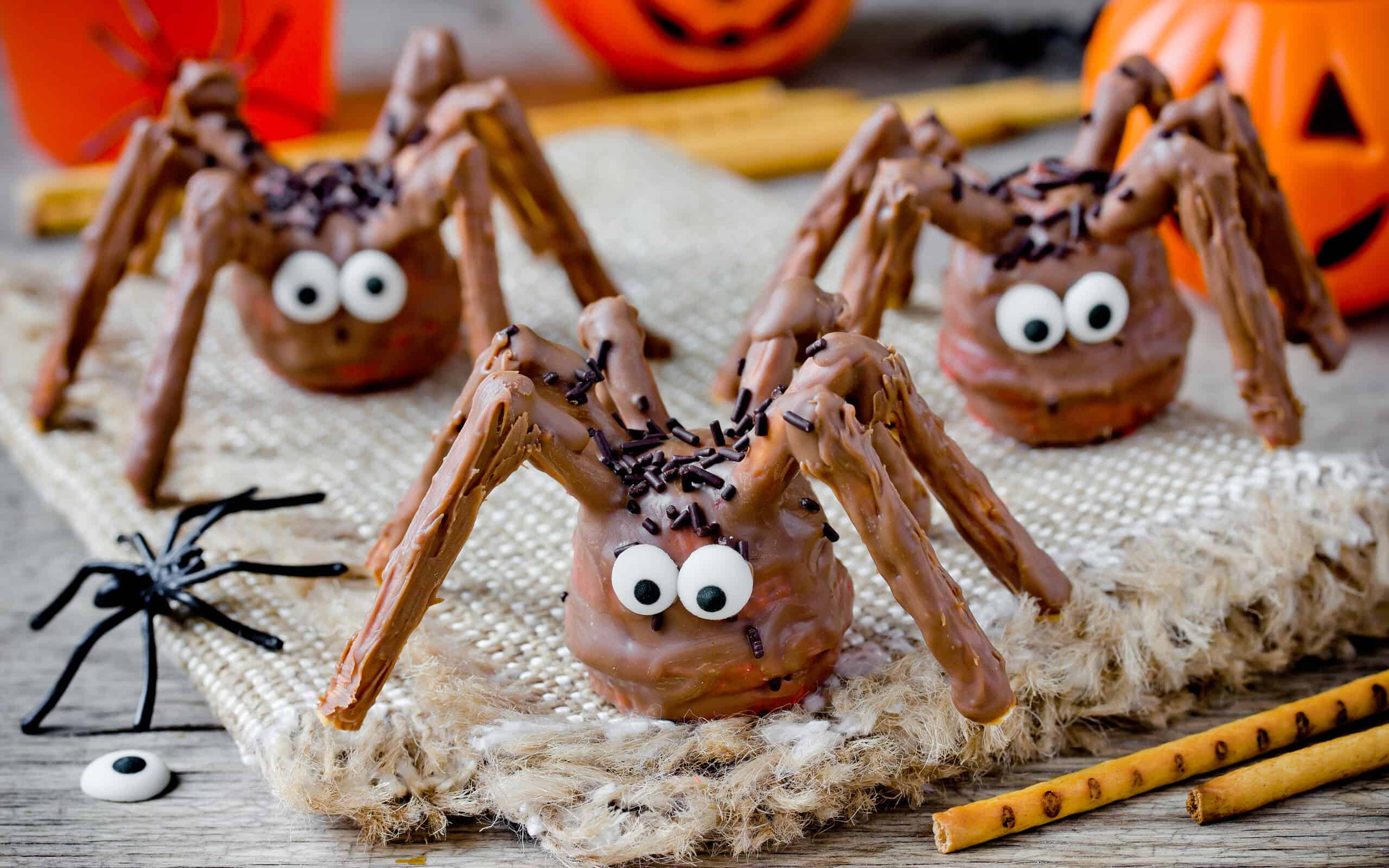 Halloween Spider Cakes Recipe