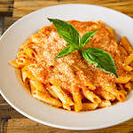 Penne_with_Pink_Vodka_Sauce