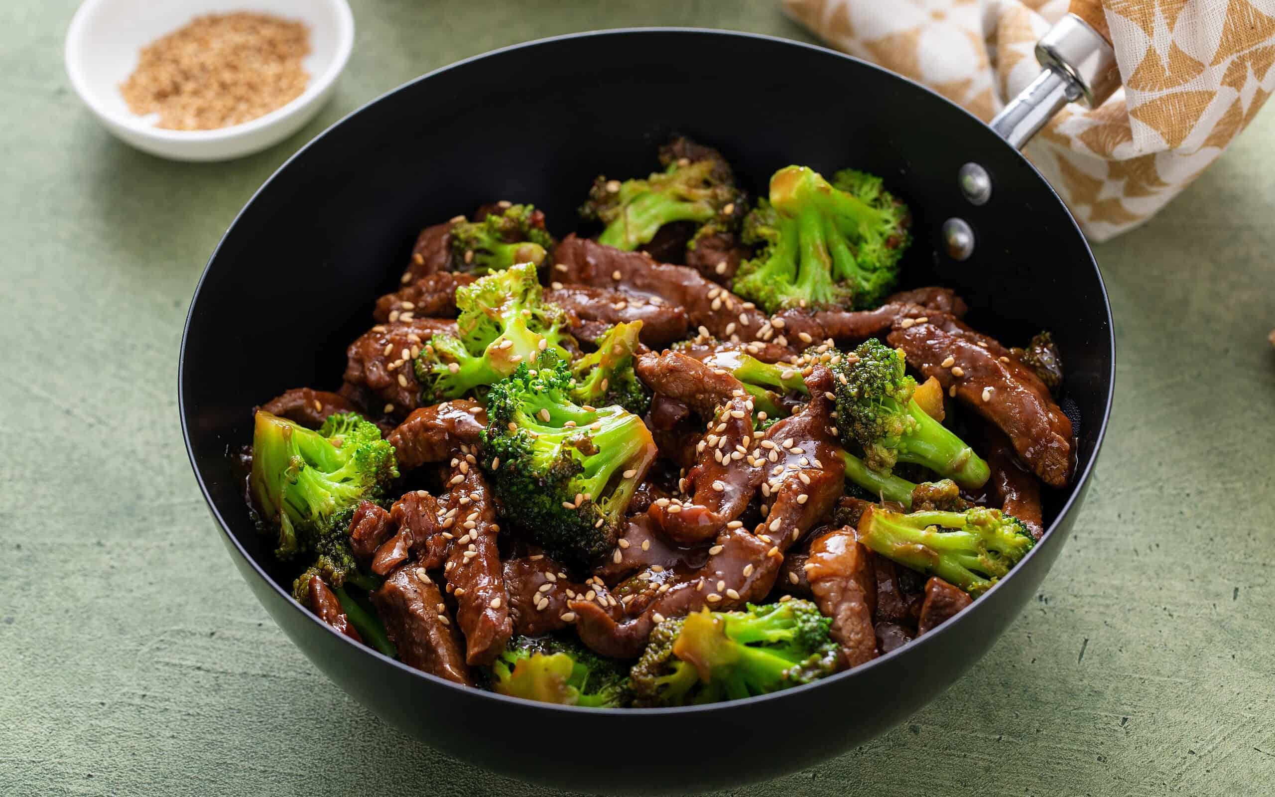 Beef and broccoli stir fry