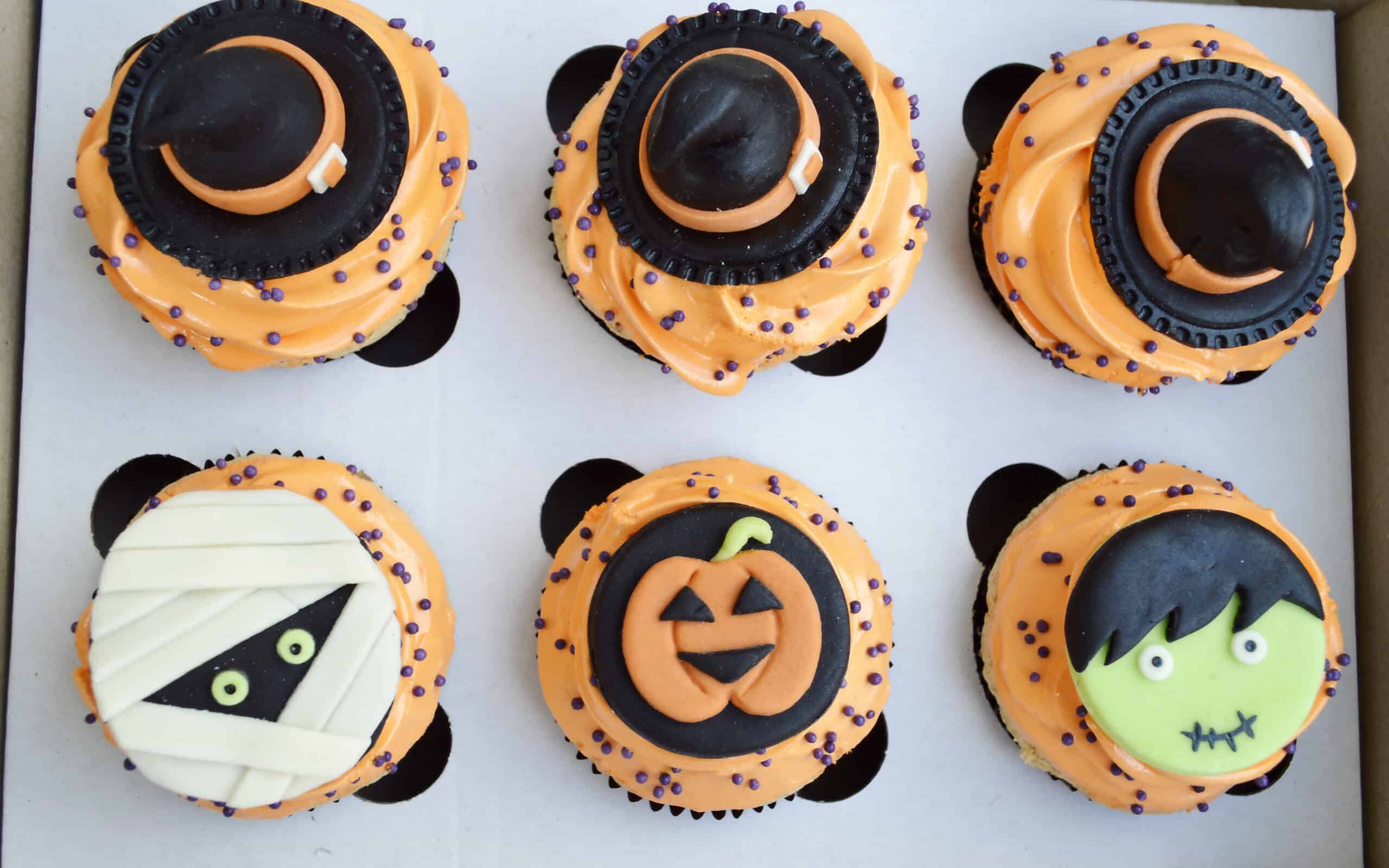 Halloween Wormy Cupcake Recipe