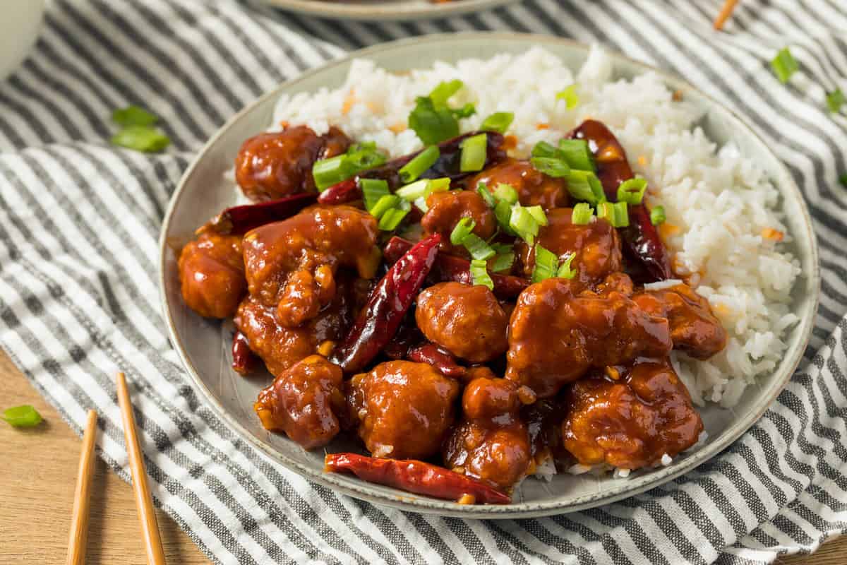 Homemade Chinese General Tsos Chicken with White Rice