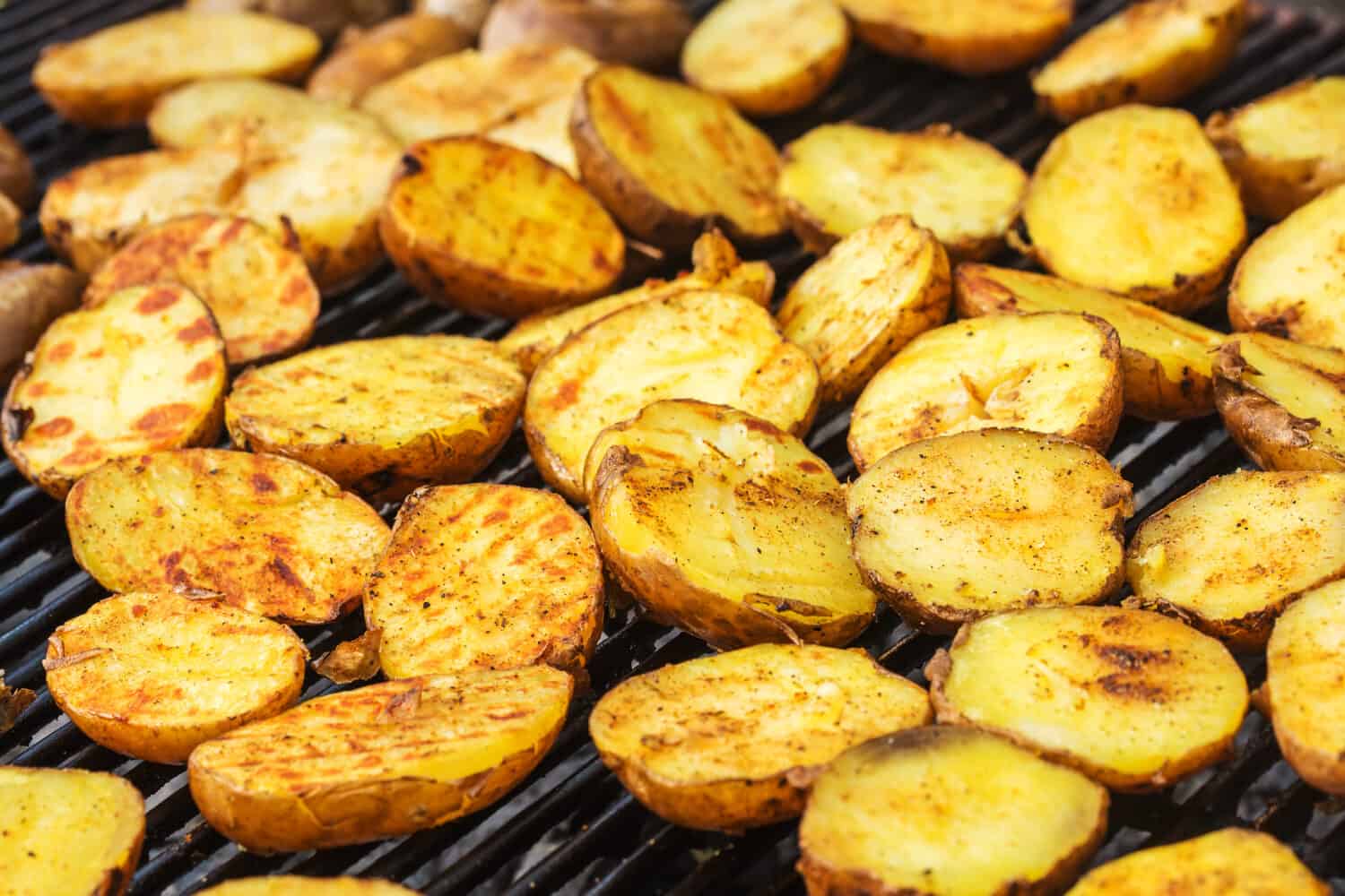 fried potatoes on the grill
