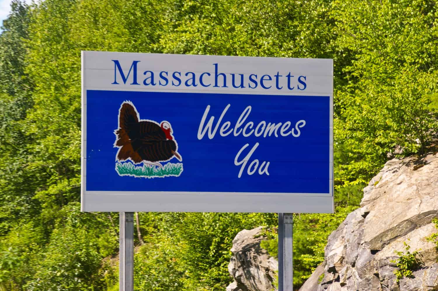 Massachusetts Welcomes You road sign.