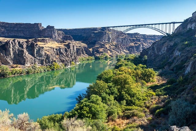 Perrine Bridge over Snake River at Twin Falls, Idaho, USA