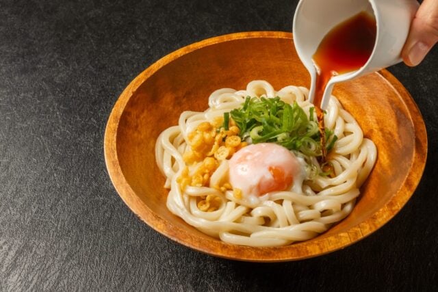 Chilled udon (Japanese wheat noodle dish)