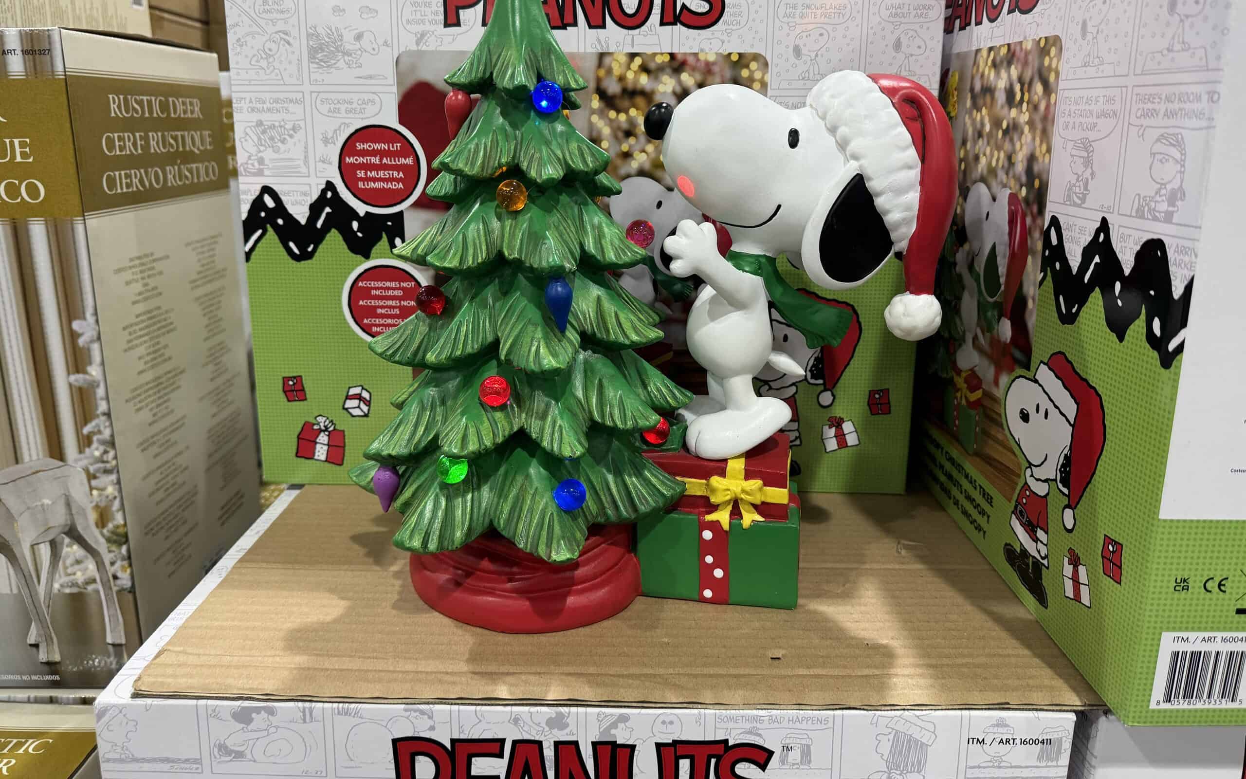 Peanuts Snoopy and Woodstock Holiday Tree
