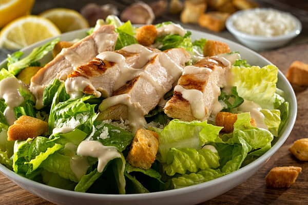 is-caesar-salad-healthy-actually-what-science-says