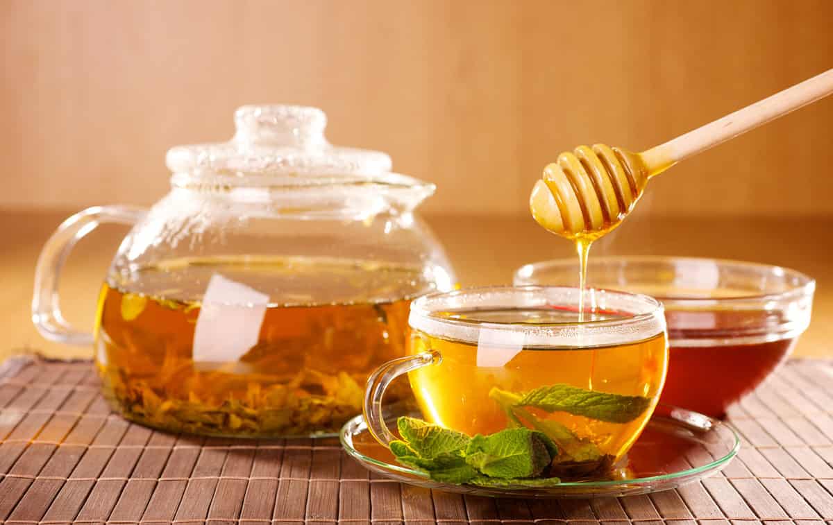 tea with mint and honey