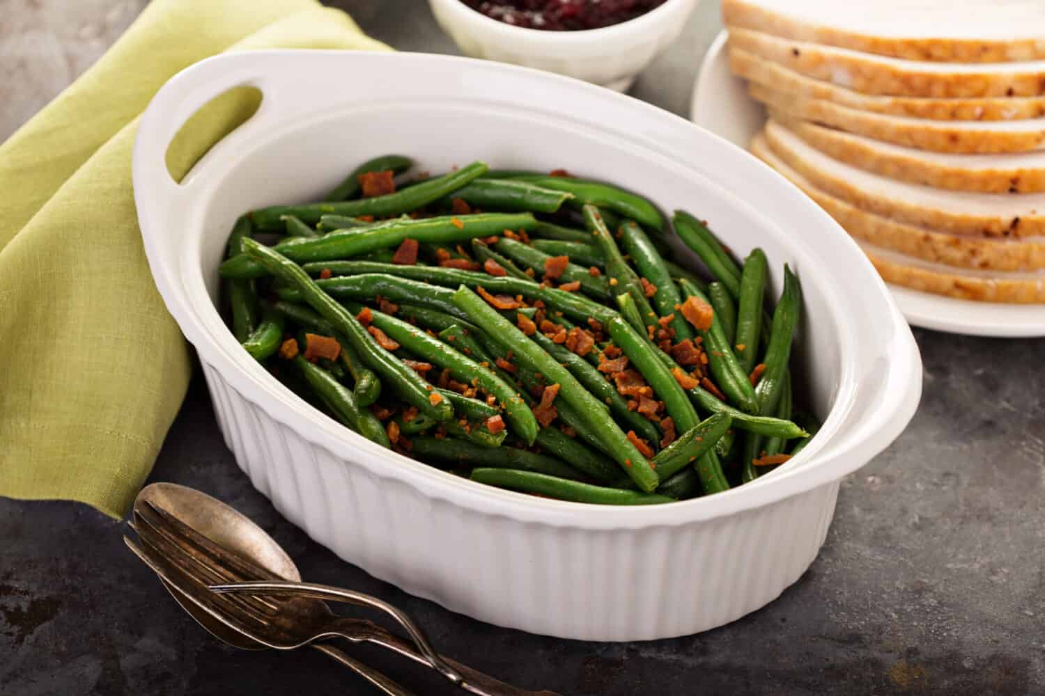 Green beans with bacon, side dish for Thanksgiving or Christmas dinner