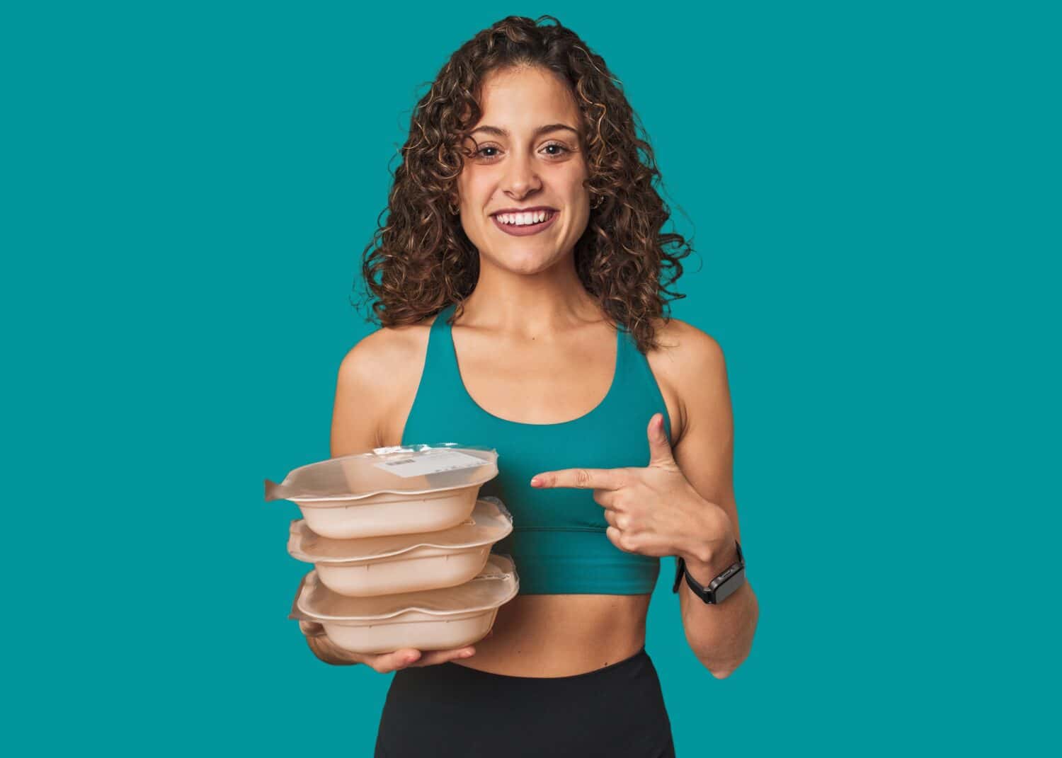 Meal prep made easy! This fitness-minded woman knows the value of planning ahead for healthy, balanced meals all week long.