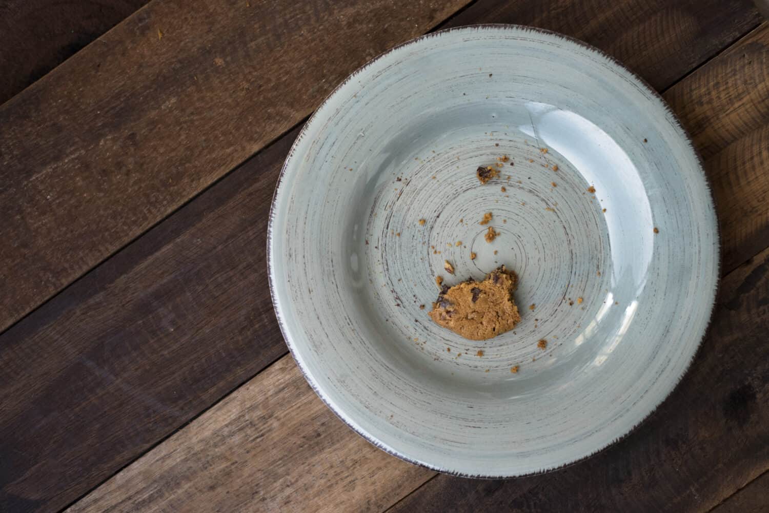 cookies leftover in a plate