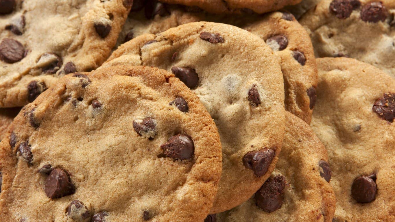 My Kids Used to Love Crumbl Cookies, But These 14 Alternatives Are Cheaper and Better