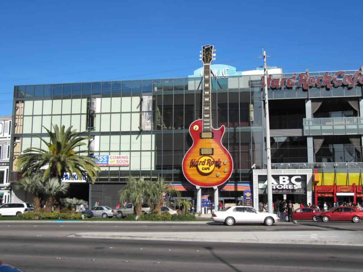Las Vegas Had Rock Cafè by Alexander Plyushchev