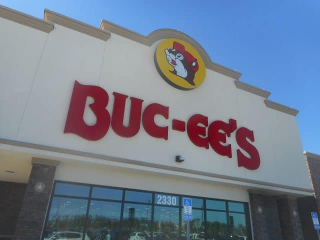 Buc-ees @ Daytona Beach; Main Building-02