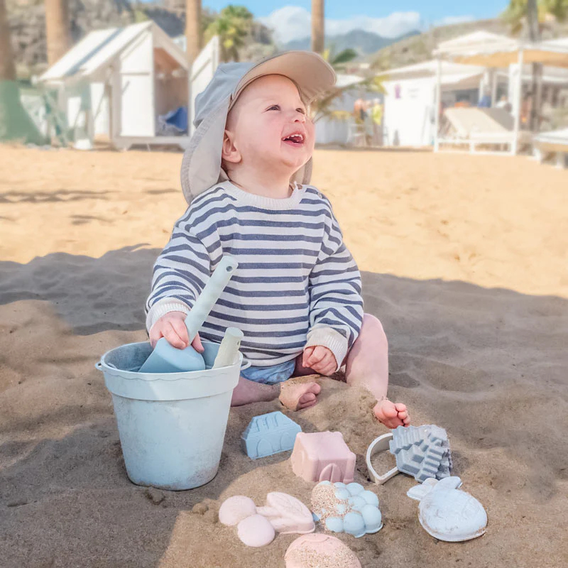 Moonkie Silicone Beach Toy Set