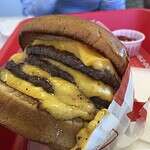 There are no Burgers Larger Than 4x4