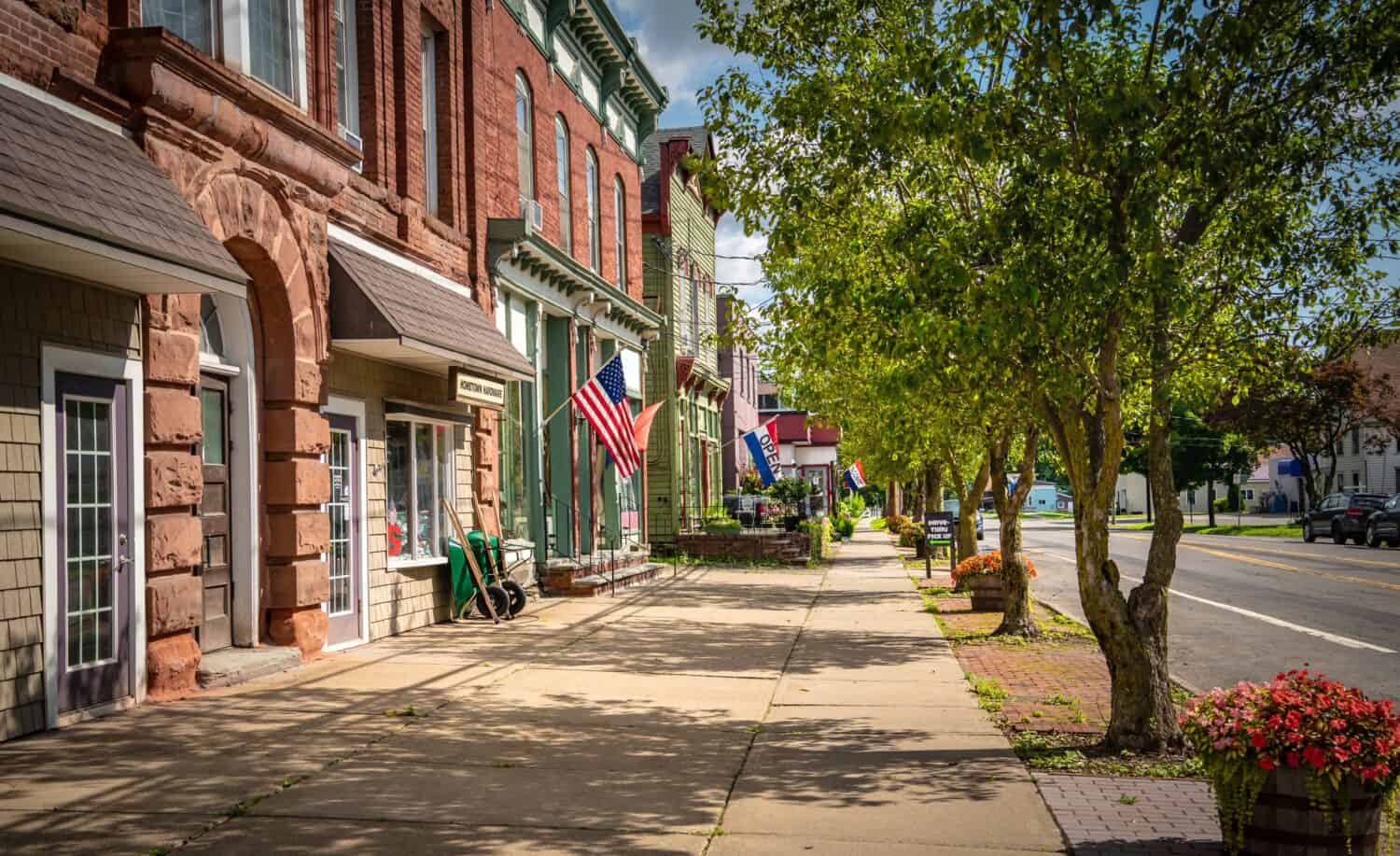 10 Small Towns in the U.S. That Look Straight Out of a Hallmark Movie