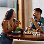 The 22 Best Deals for Families at Olive Garden (Eat for $20 Or Less)