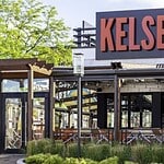 7 Canadian Restaurant Chains We’d Love to See Open Across America