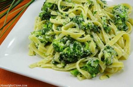 30-minute-broccoli-fettucine