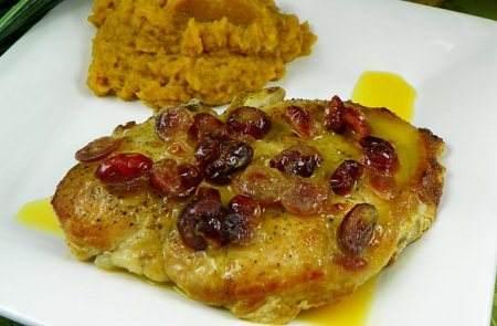 30-minute-pork-with-cranberry-sauce