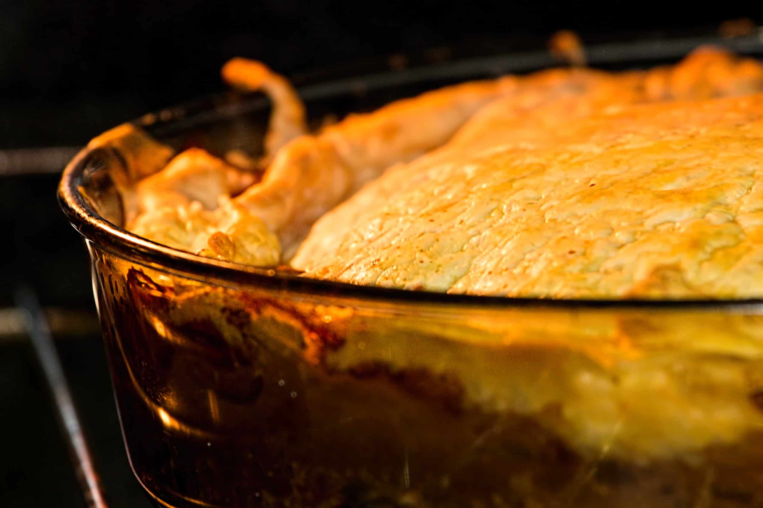 flaky pie crust, dish food cuisine ingredient cottage pie moussaka Spoonbread comfort food pot pie dessert baked goods produce Queso flameado Hachis parmentier recipe cobbler tourti re Bobotie Free Images