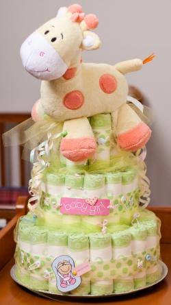 How To Make A Diaper Cake