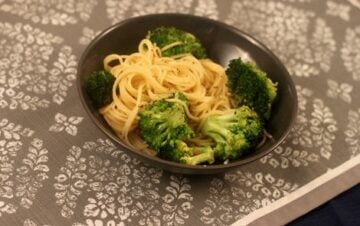 Garlic_Spaghetti_with_Broccoli