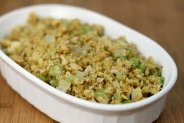 Green-Onion-and-Corn-Bread-Stuffing-2