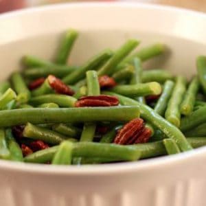 Green Beans and Pecan Salad