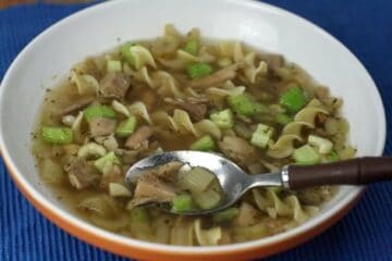 Healthy-Homemade-Turkey-Soup-2