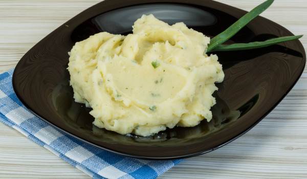 Healthy Garlic Mashed Potatoes