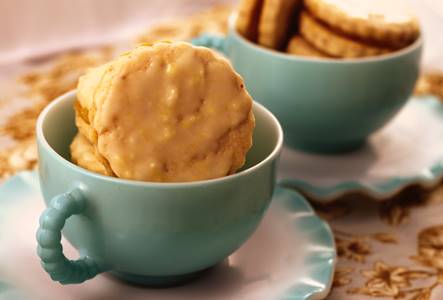 Lemon Tea Biscuits in Vintage Tea Cups