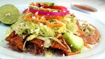 Oven enchilada recipe, dish meal food salad cooking produce plate meat lunch cuisine delicious asian food cooked nutrition dining tasty taco mexican prepared thai food southeast asian food tostada carnitas enchilada Free Images