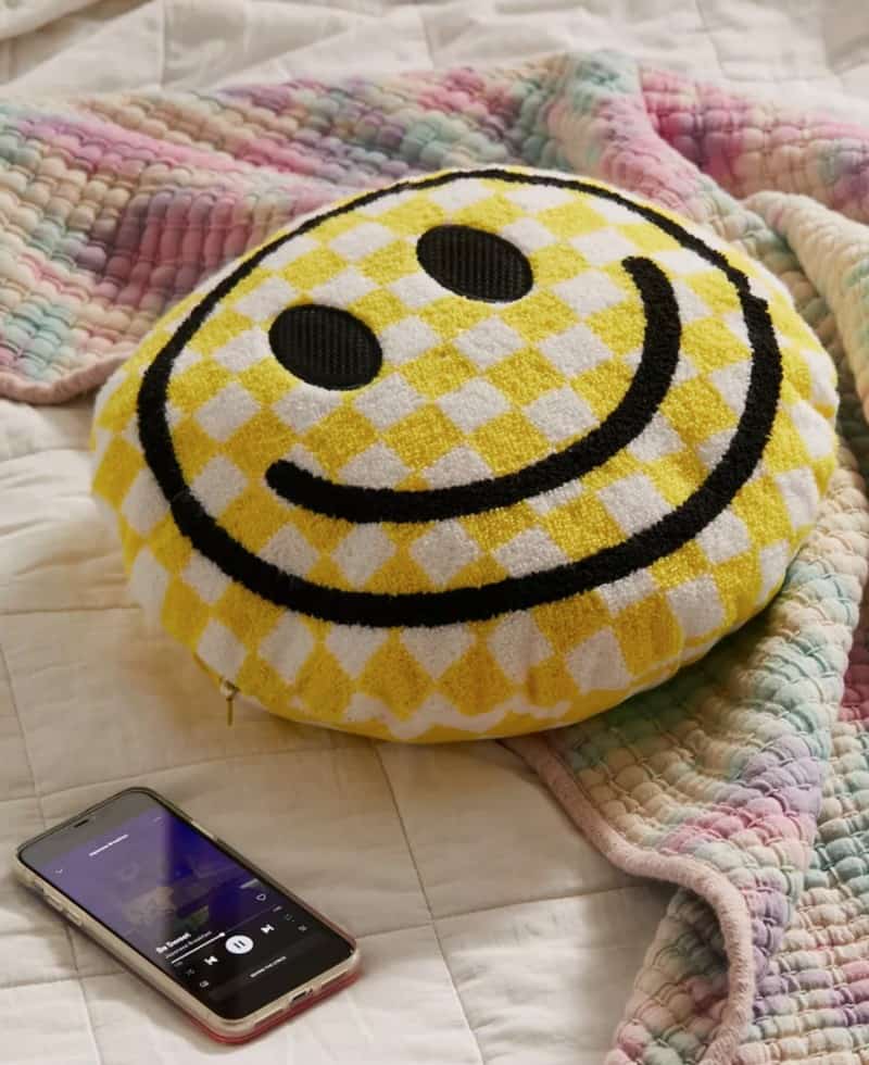 happy face bluetooth speaker