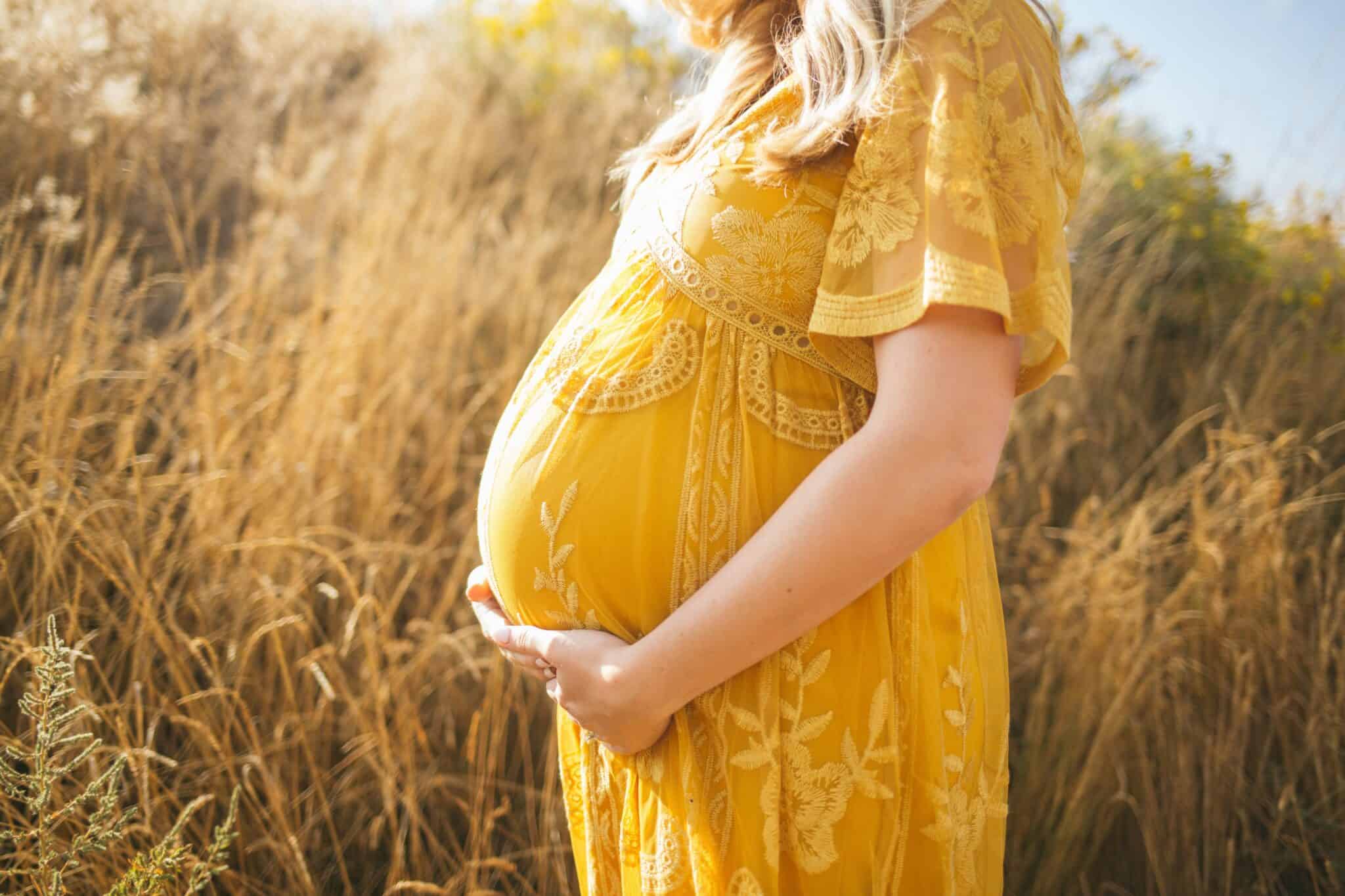 10 Foods Pregnant Women Should Avoid at All Costs