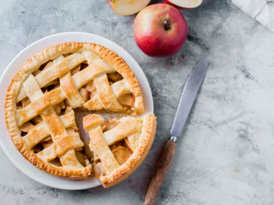Simple Apple Pie Recipe | Moms Who Think