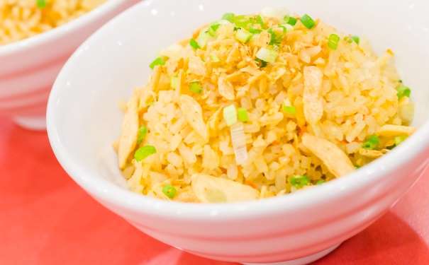 Easy Garlic Rice