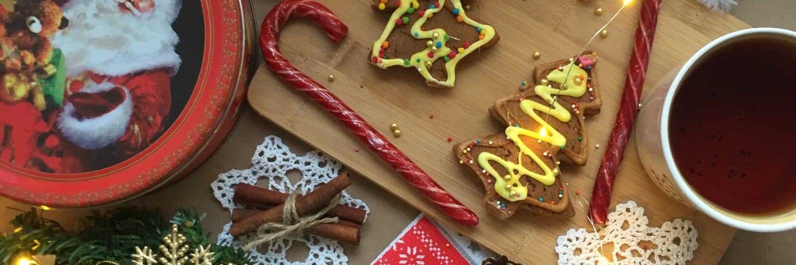 Christmas cookies, cookie, biscuit, food and gingerbread